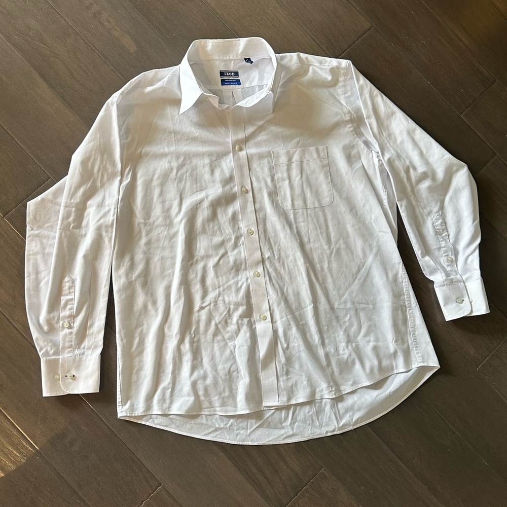 IZOD Regular Fit Long Lasting White Long Sleeve Button Down Dress Shirt Size 32